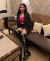 Cash Payment￣Young Call Girls In Sainik Farm Delhi ꧁❤ +91-8860282737 ❤꧂ Female Escorts Service In Delhi NCR