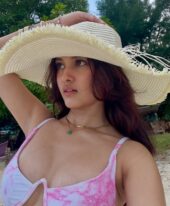 Aditi +971551139502