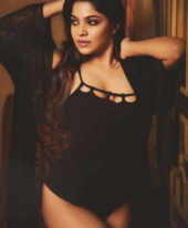 Naina +971522491202