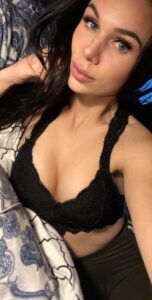 HOTEST ESCORT IN Singapore