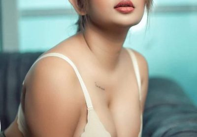 Akansha-Hot-And-Naughty-Thought-To-Play-With-Your-Dick-Escort-In-Singapore.