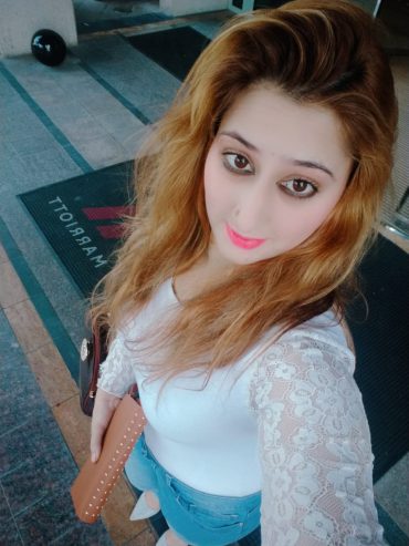 Awesome-experience-escort-in-Bangalore-Kajal-attractive-and-fascinating-in-bed-4