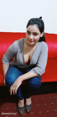 Binita-escort-service-Hyderabad-mangal-world-2