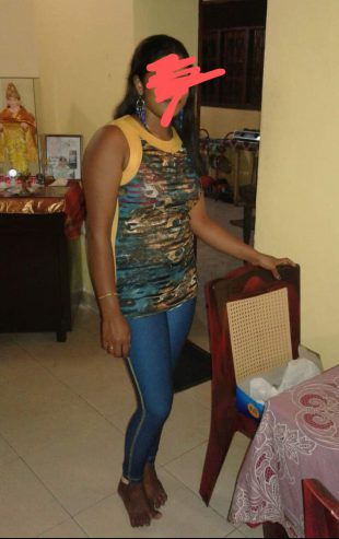 Dilini-Galkissa-College-girl-Sri-Lankan-escort-in-Colombo-5