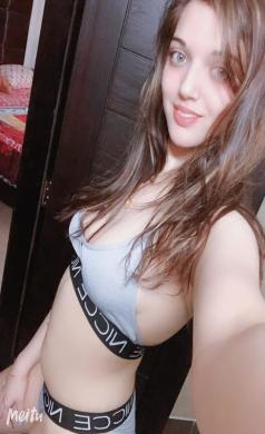 Dipa-escort-service-delhi-mangal-world