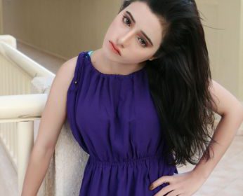 Elegant-Sexy-In-Kolkata-Anaya-1