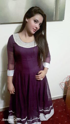 Genuine-escort-girl-in-Goa-Sunita-fancy-woman-available-in-Goa-1