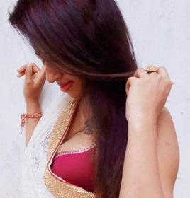 Madu-Sri-Lankan-Cam-sex-Girl-in-Colombo