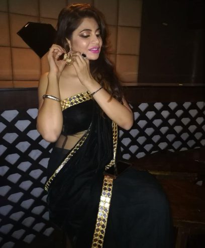 Magnificent-escort-in-Kolkata-Soni-WhatsApp-Me-Any-Time