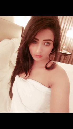 Natural-beauty-escort-in-Kolkata-Zoya-will-try-best-service-to-satisfy-you-5