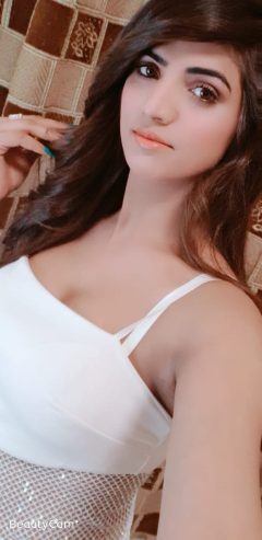 Ragini-escort-in-kolkata-mangal-world-5