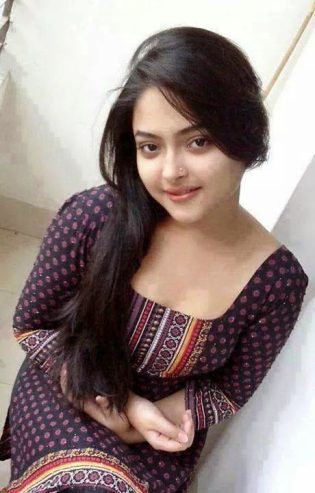 Rinky-south-Indian-collage-call-girl-escorts-in-Singapore-mangal-world