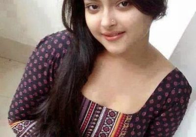 Rinky-south-Indian-collage-call-girl-escorts-in-Singapore-mangal-world