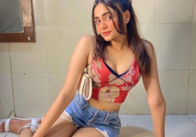 Shaniya-Malhotra-a-very-seductive-and-erotic-woman-awaits-you-Escort-In-Qatar