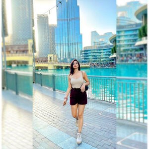 You-may-find-Tina-the-curvy-and-sexy-VIP-lover-right-here-Qatar-Escort-300×300