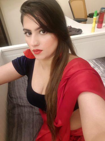 anisha-indian-high-class-model-indian-escort-in-oman-mangal-world