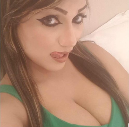 ashi-busty-girl-indian-escort-in-doha-mangal-world-1