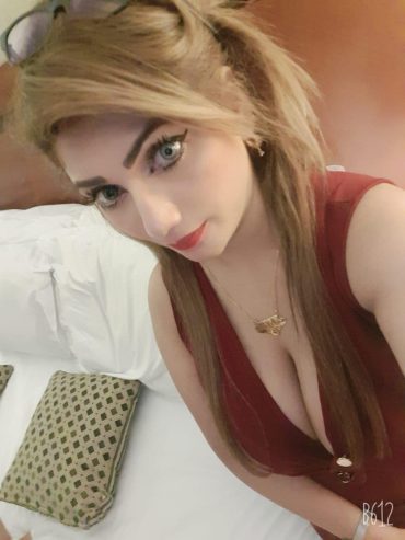 ashi-busty-girl-indian-escort-in-doha-mangal-world-2