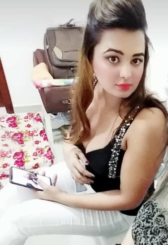 mona-indian-hot-girl-indian-escort-in-singapore-mangal-world-1