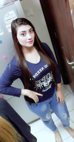 rani-busty-girl-indian-escort-in-bahrain-mangal-world-1