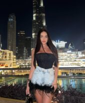 Salu a dream-like erotic experience